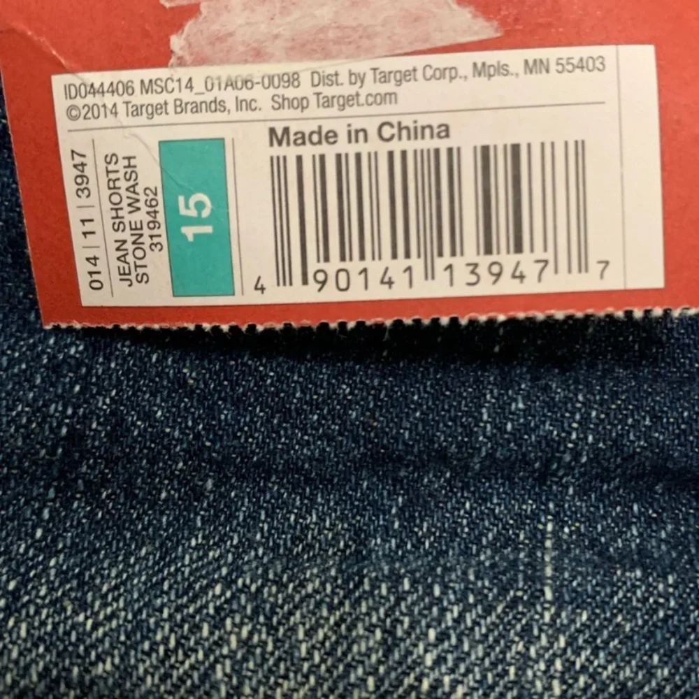 Mossimo Supply Co. mossimo distressed